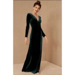 Anthropologie Jenny Yoo Ryland V-neck Long Sleeve Open Back Velvet Gown, size 12